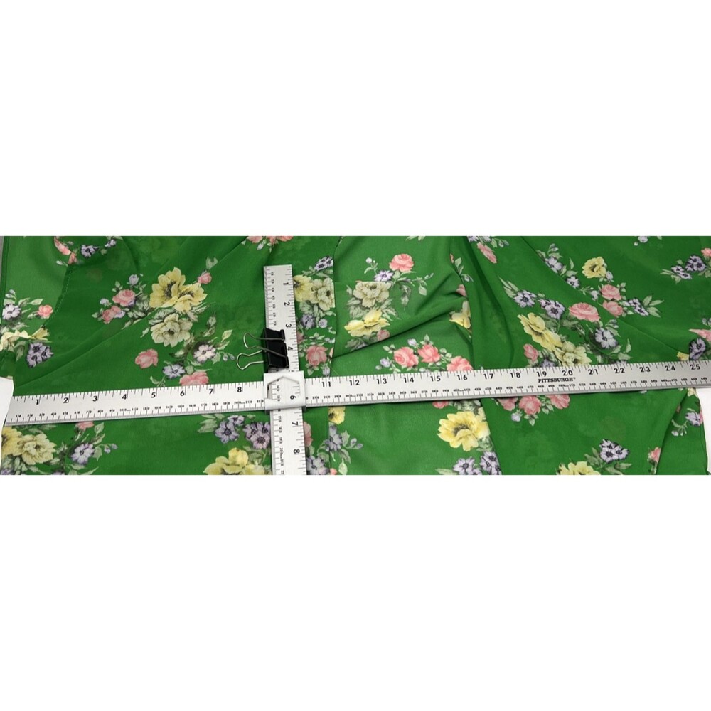 Floral Kimono Style by Heart & Hips Size Medium Boho Green With Flowers - Picture 5 of 5